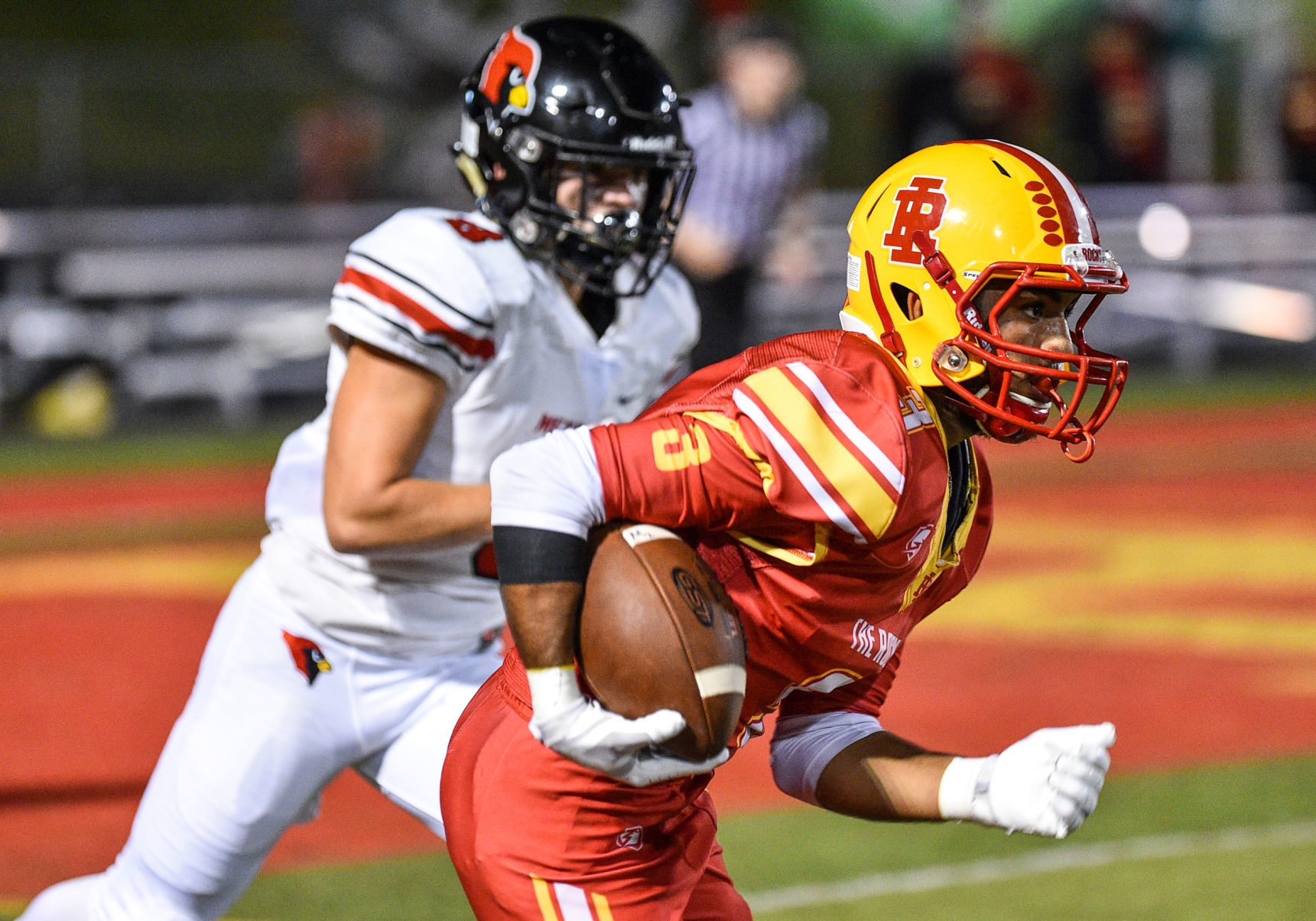 090619-mda-spt-rocky-football-023a.jpg
